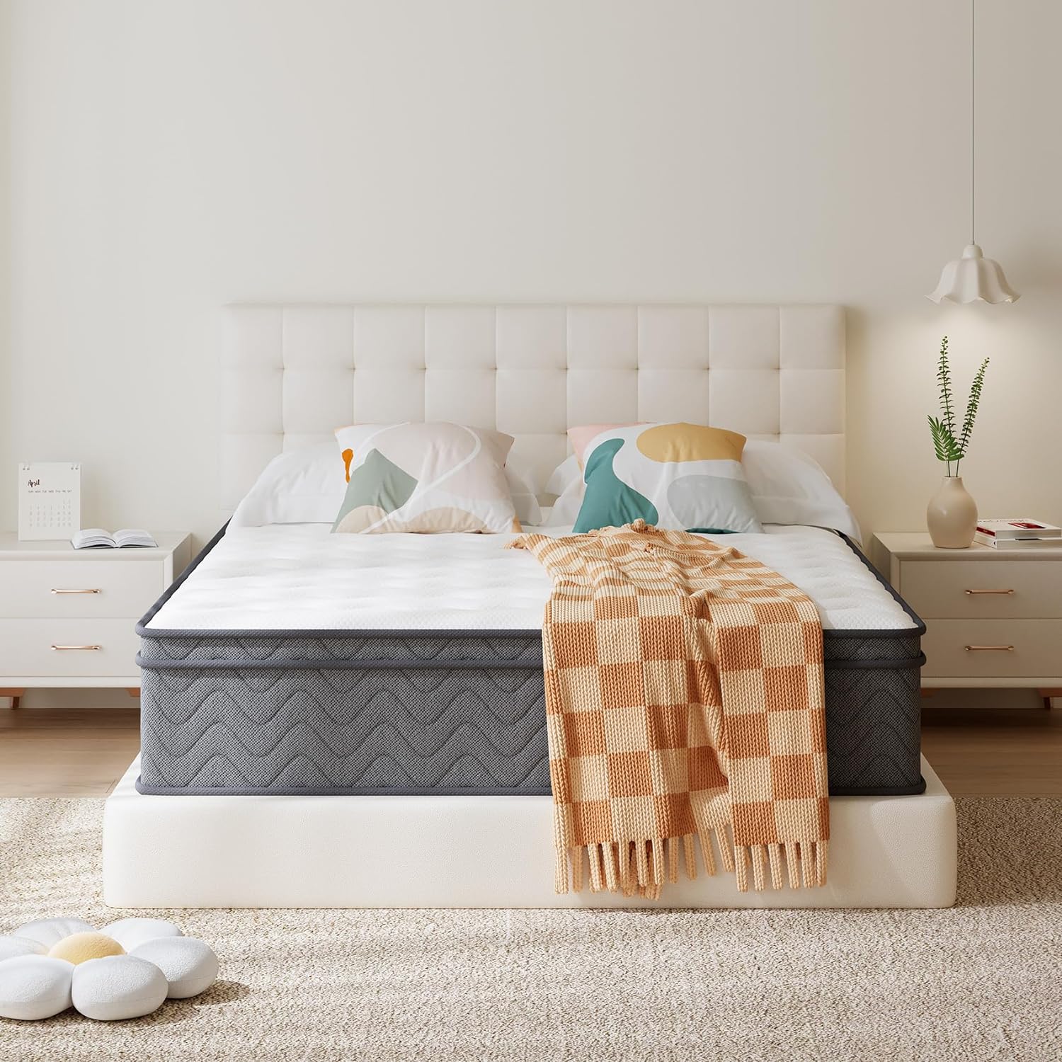 Queen Mattress, 10 Inch Innerspring Hybrid Mattress in a Box, Individually Pocket Coils for Motion Isolation &amp; Cool Sleep, Queen Bed for Back Pain,CertiPUR-US,100 Nights Trial